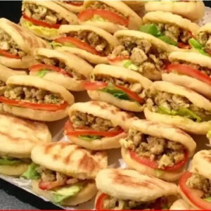 Batbout poulet & poulet ou kefta et légumes