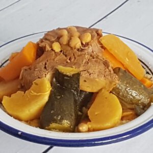 Couscous traditionnel aux légumes de saison et veau