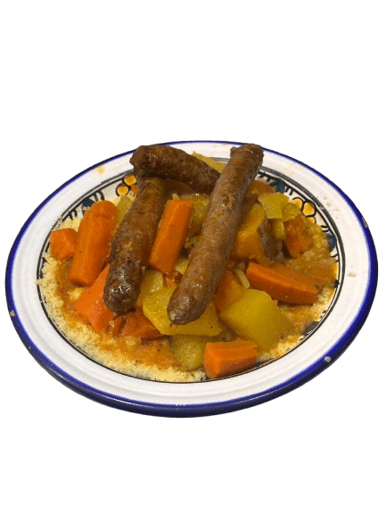 Couscous traditionnel aux légumes de saison et merguez