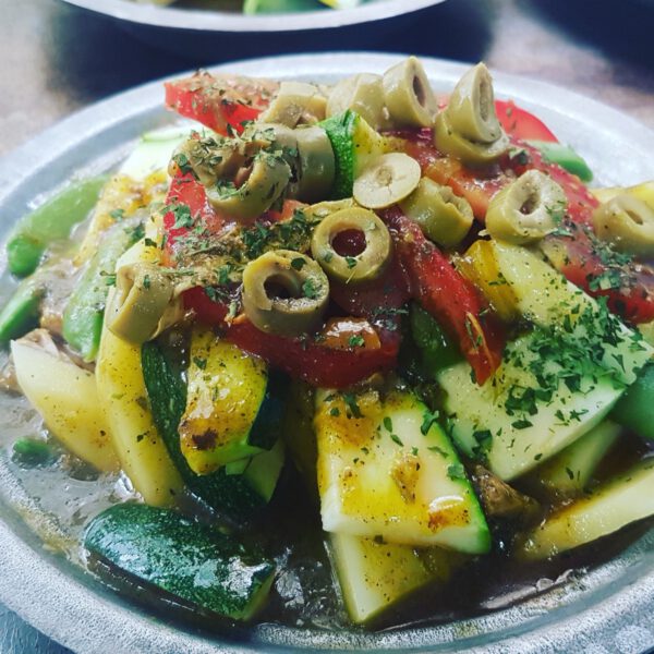 Tajine de veau ou d’agneau aux légumes de saison